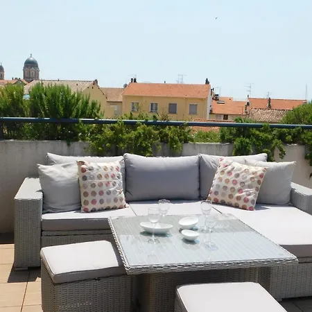 Beautiful T4 'ile O Marine' With Sea Viewair Conditioningparking Jacuzzi Διαμέρισμα